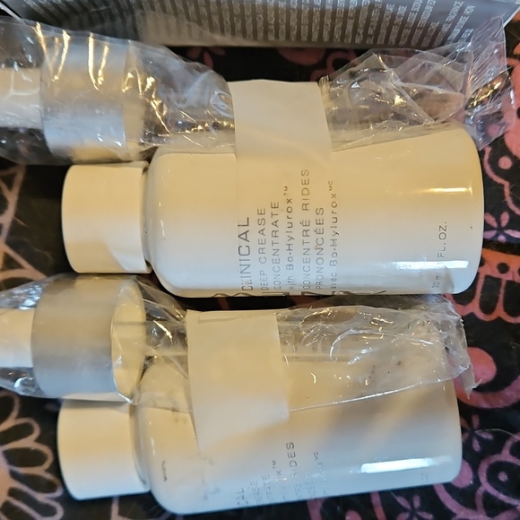 ANEW CLINICAL DEEP CREASE CONCENTRATE 1 fl.oz. - Picture 4 of 17